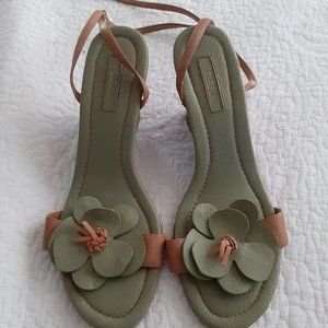 Fioni-Green Heeled Sandal...Size 8.5:SOLD
